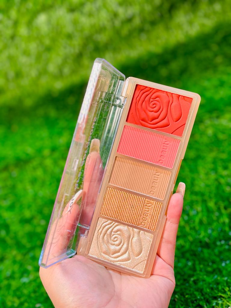 Full Fledge Makeup Box Deal